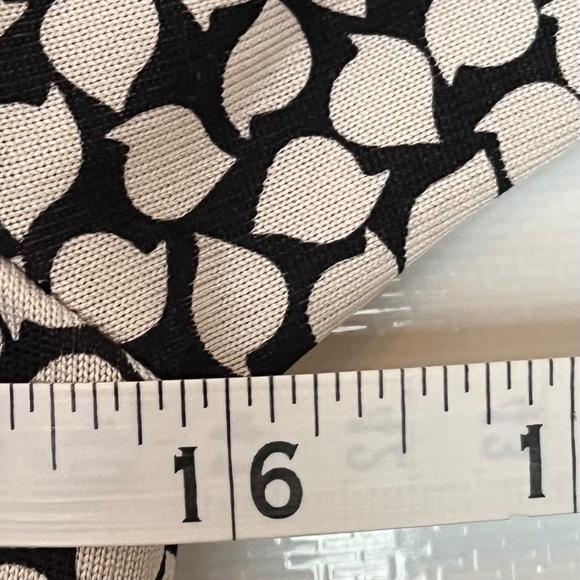 DVF Anna Silk Jersey Shirt Dress in Rose Heart Black, Size 0 - Picture 11 of 13